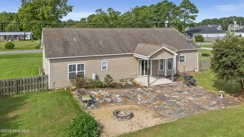 265 Hardison Road Holly Ridge NC 28445