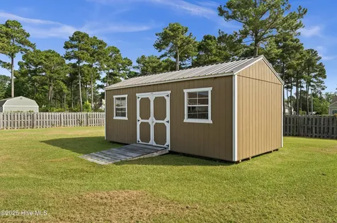265 Hardison Road Holly Ridge NC 28445