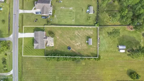 265 Hardison Road Holly Ridge NC 28445