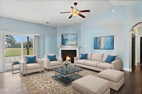 265 Hardison Road Holly Ridge NC 28445