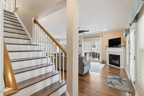 106 SE 44th Street Oak Island NC 28465