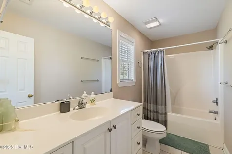 106 SE 44th Street Oak Island NC 28465