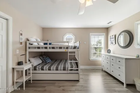 106 SE 44th Street Oak Island NC 28465