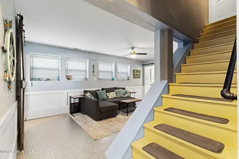 106 SE 44th Street Oak Island NC 28465