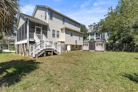 106 SE 44th Street Oak Island NC 28465