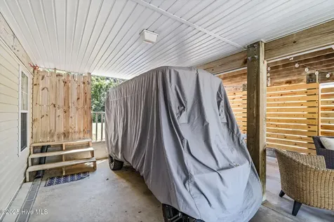 106 SE 44th Street Oak Island NC 28465