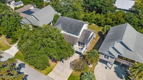 106 SE 44th Street Oak Island NC 28465