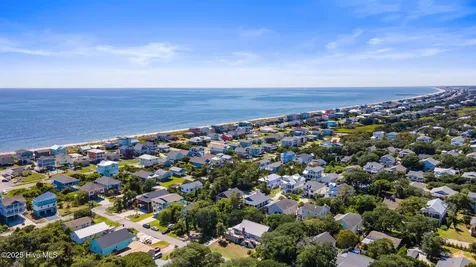 106 SE 44th Street Oak Island NC 28465