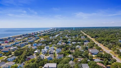 106 SE 44th Street Oak Island NC 28465