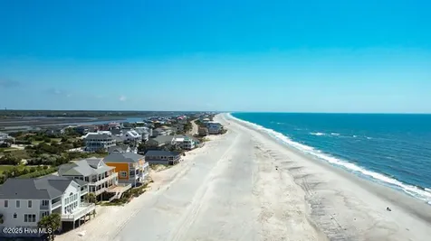 106 SE 44th Street Oak Island NC 28465