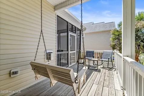 106 SE 44th Street Oak Island NC 28465