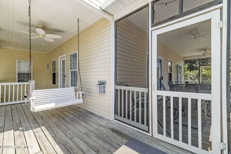 106 SE 44th Street Oak Island NC 28465