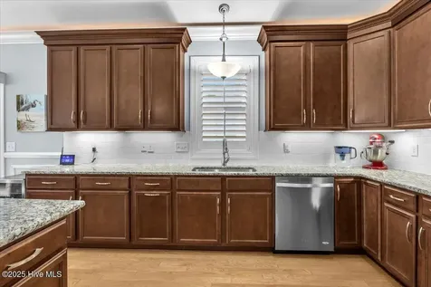 8879 Habersham Place NW Calabash NC 28467