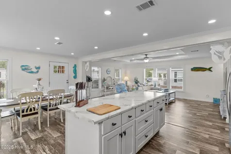 2192 W Tanglewood Drive SW Supply NC 28462
