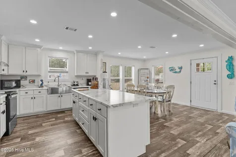 2192 W Tanglewood Drive SW Supply NC 28462