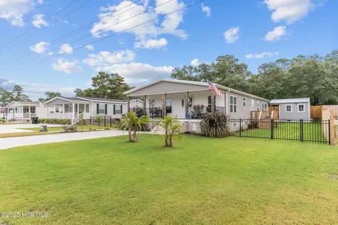 2192 W Tanglewood Drive SW Supply NC 28462