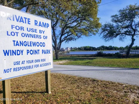 2192 W Tanglewood Drive SW Supply NC 28462