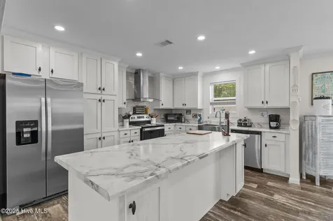 2192 W Tanglewood Drive SW Supply NC 28462