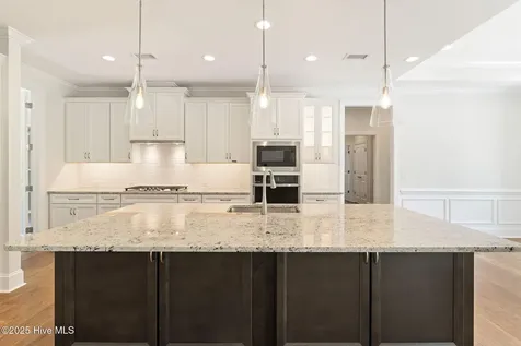 9173 Fallen Pear Lane NE Leland NC 28451