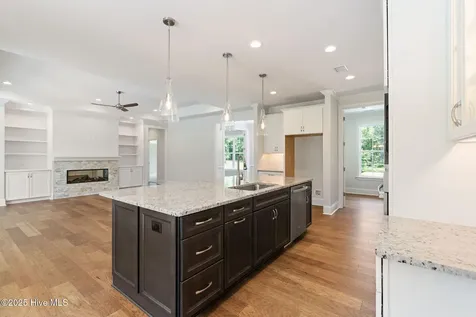 9173 Fallen Pear Lane NE Leland NC 28451