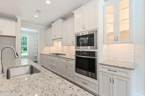 9173 Fallen Pear Lane NE Leland NC 28451
