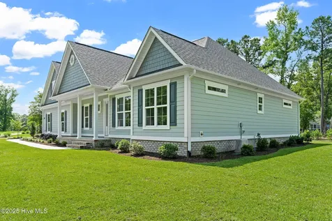 9173 Fallen Pear Lane NE Leland NC 28451