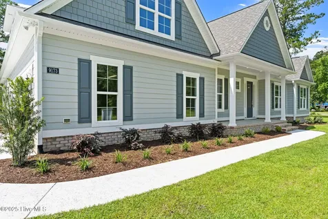 9173 Fallen Pear Lane NE Leland NC 28451