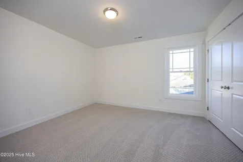 101 Sunny Acres Lane Clinton NC 28328