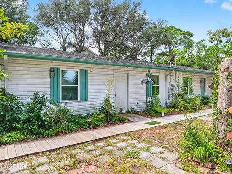 148 NW 3rd Street Oak Island NC 28465