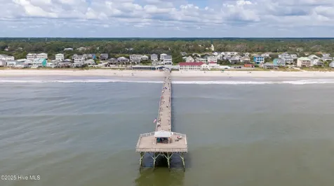 148 NW 3rd Street Oak Island NC 28465