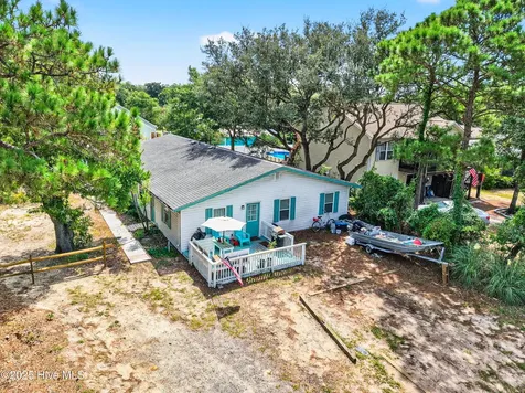148 NW 3rd Street Oak Island NC 28465