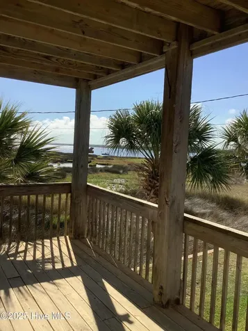 111 Phil Harris Lane North Topsail Beach NC 28460