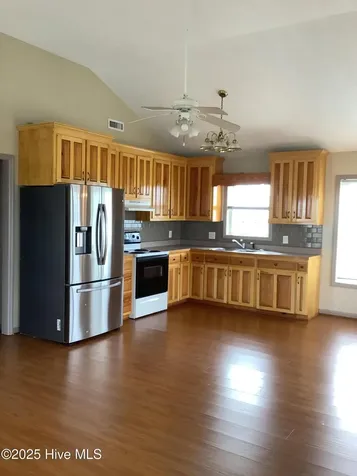 111 Phil Harris Lane North Topsail Beach NC 28460