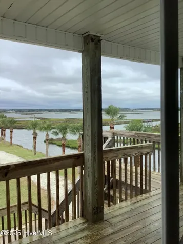 111 Phil Harris Lane North Topsail Beach NC 28460