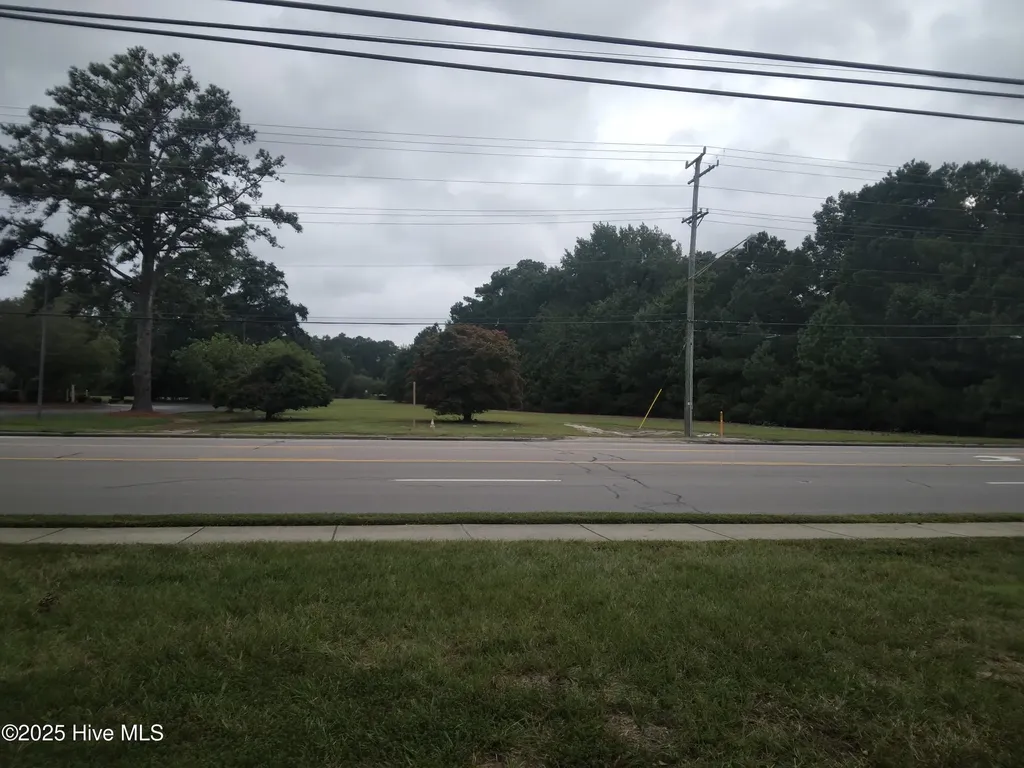 1149 N North Road Street Elizabeth City NC 27909