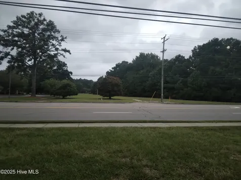 1149 N North Road Street Elizabeth City NC 27909