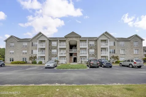 618 Condo Club Drive Wilmington NC 28412