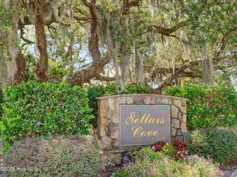 618 Condo Club Drive Wilmington NC 28412