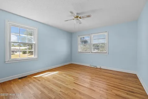 124 Stewart Road Harkers Island NC 28531