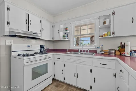 124 Stewart Road Harkers Island NC 28531