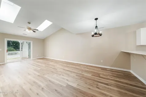 4629 Mcclelland Drive Wilmington NC 28405