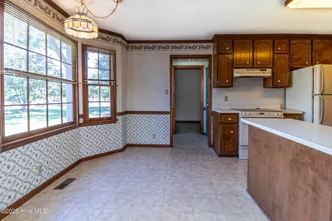 206 Maplewood Drive Goldsboro NC 27534