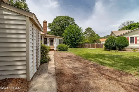 206 Maplewood Drive Goldsboro NC 27534