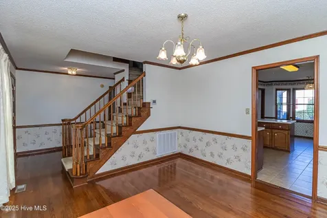 206 Maplewood Drive Goldsboro NC 27534