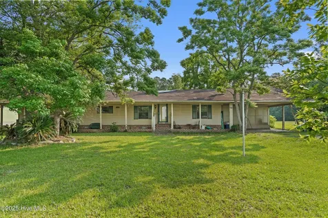 670 Calabash Road NW Calabash NC 28467