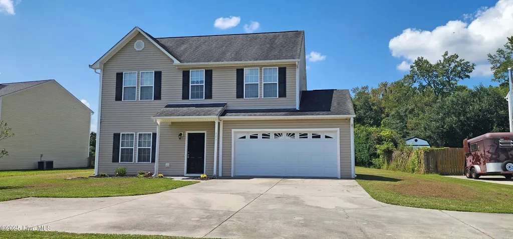 523 Huffmantown Road Richlands NC 28574