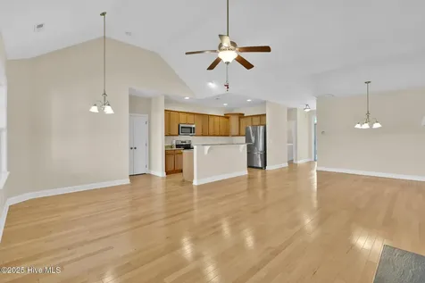 4178 Cambridge Cove Circle SE Southport NC 28461