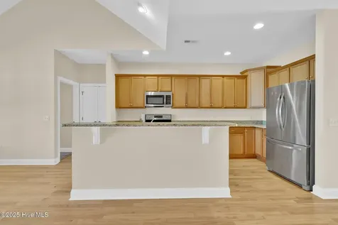 4178 Cambridge Cove Circle SE Southport NC 28461