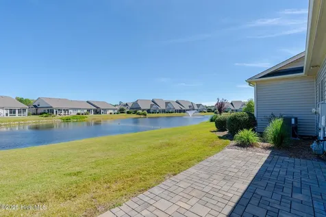 4178 Cambridge Cove Circle SE Southport NC 28461