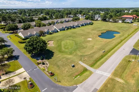 4178 Cambridge Cove Circle SE Southport NC 28461